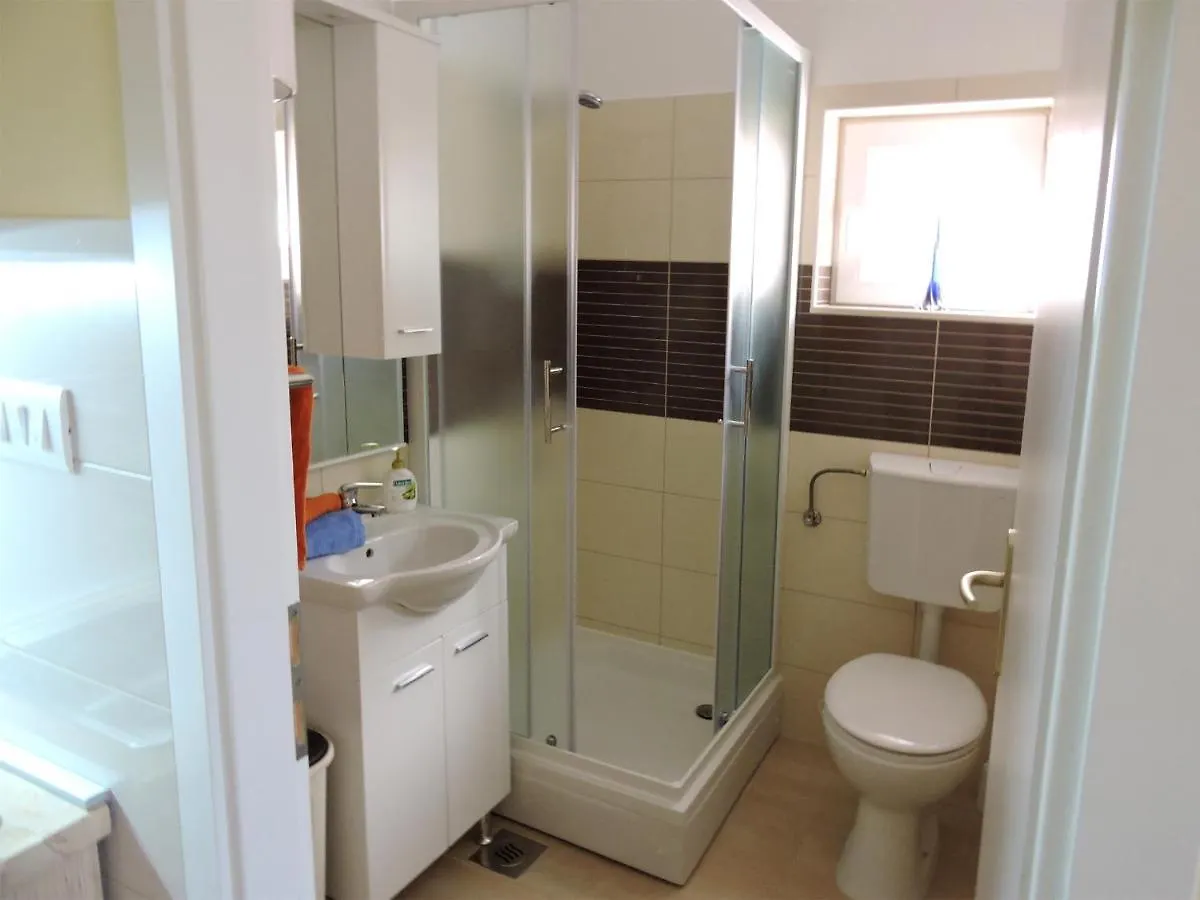 Apartments By The Sea Veli Rat, Dugi Otok - 436