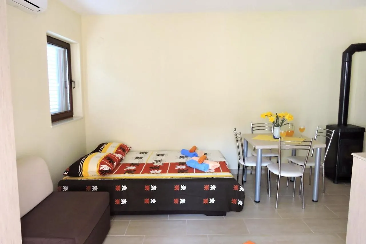 Apartments By The Sea Veli Rat, Dugi Otok - 436