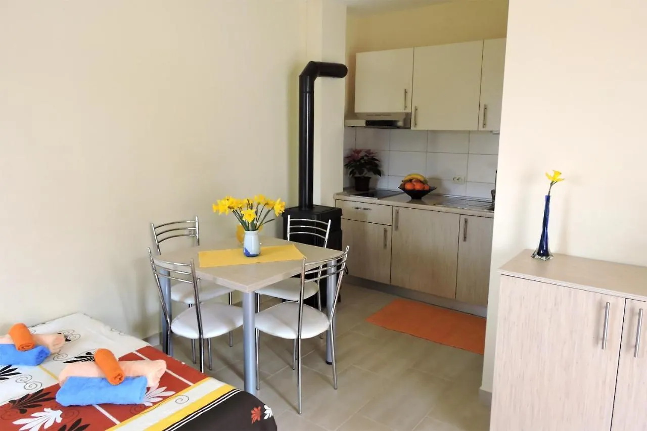 Apartments By The Sea Veli Rat, Dugi Otok - 436